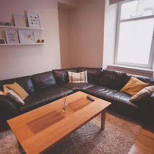 https://apartment-b.hotelsaberdeenuk.com